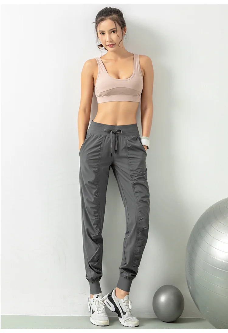 Women’s Quick-Dry Fitness Joggers